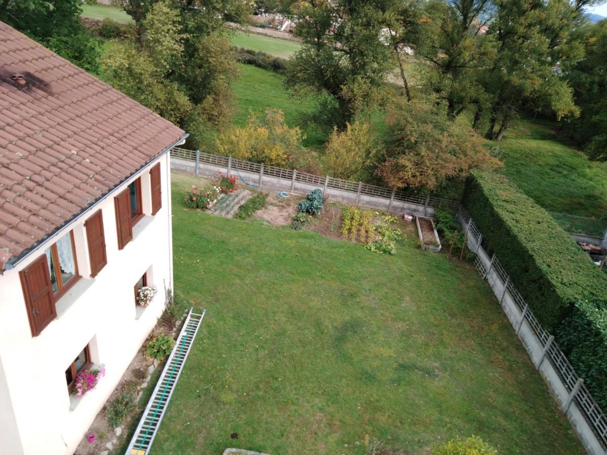 Chambres Des Arrys Bas-en-Basset Екстер'єр фото