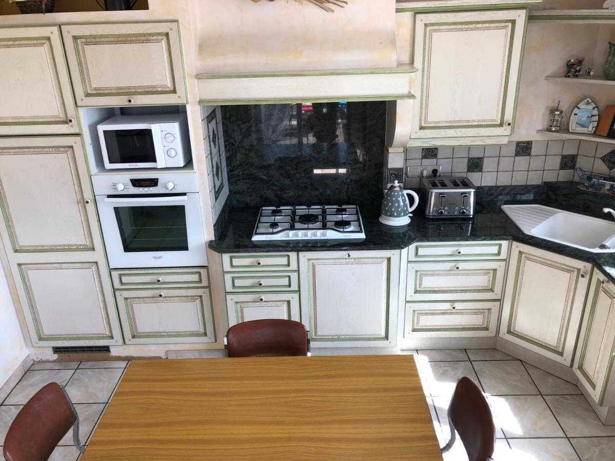 Chambres Des Arrys Bas-en-Basset Екстер'єр фото